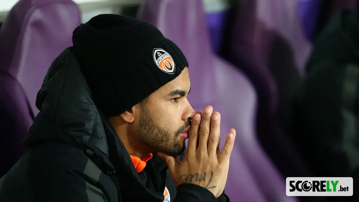 2016 - R.S.C. Anderlecht - FC Shakhtar Donetsk - 0-1 (Alex Teixeira) (foto de archivo)