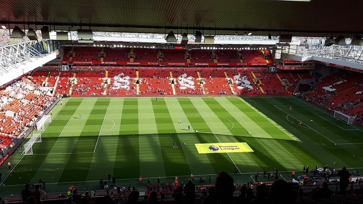 Liverpool v Manchester City preview: unbeaten Reds host perfect leaders at Anfield