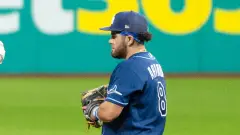 Jonathan Aranda con el uniforme de los Tampa Bay Rays