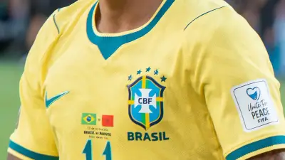 Raphinha em campo pela Seleção Brasileira