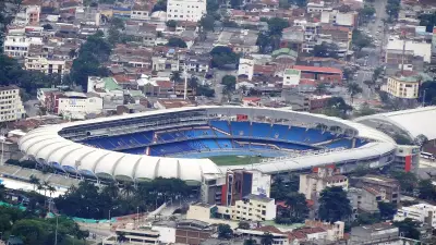 Estadio Pascual Guerrero de Cali visto desde el cerro de Cristo Rey