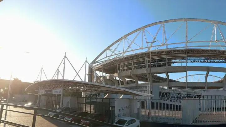 Vista externa do Estádio Nilton Santos, no Rio de Janeiro