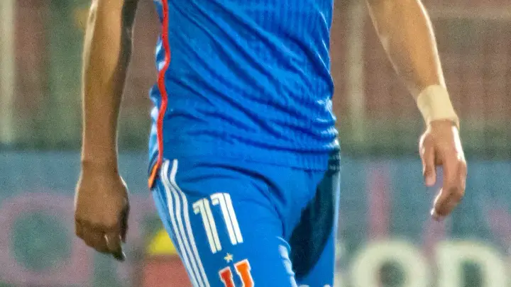 Darío Osorio con la camiseta de Universidad de Chile en 2023