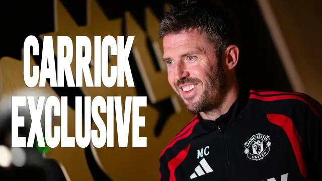Mazraoui Update, De Ligt Fitness & Amad Milestone | Carrick Leeds United Exclusive