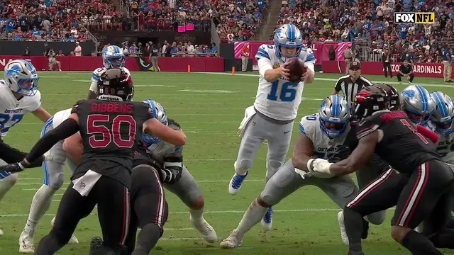 JARED GOFF GETS ONE IN HIMSELF