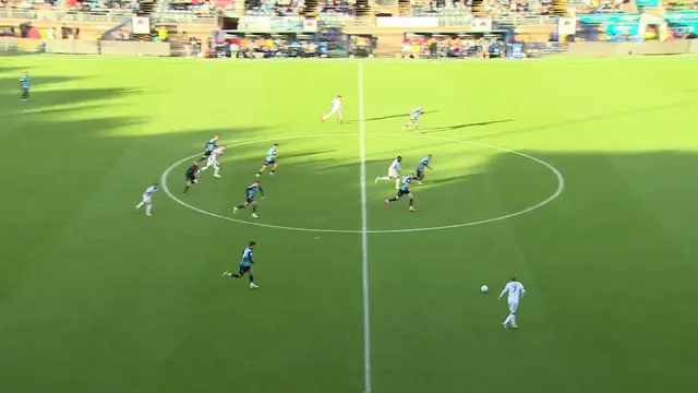 Wycombe Wanderers v Luton Town Highlights