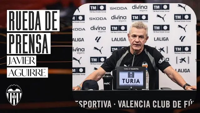 RUEDA DE PRENSA DE JAVIER AGUIRRE PREVIA AL REAL RACING CLUB DE SANTANDER - VALENCIA CF