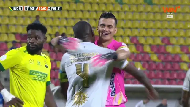 ¡JORGE SOTO DE PENAL LE DA EL EMPATE A ÁGUILAS DORADAS ANTE BUCARAMANGA! #LALIGAxWIN 🟡🦅⚽🔥